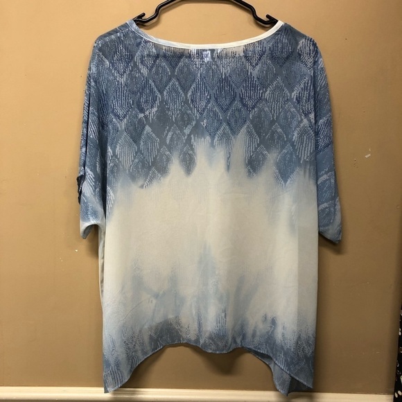 CAbi Womens Ombre Fade Out Top Sheer Blue Ivory Blouse Style 781 Size XS - Picture 2 of 7